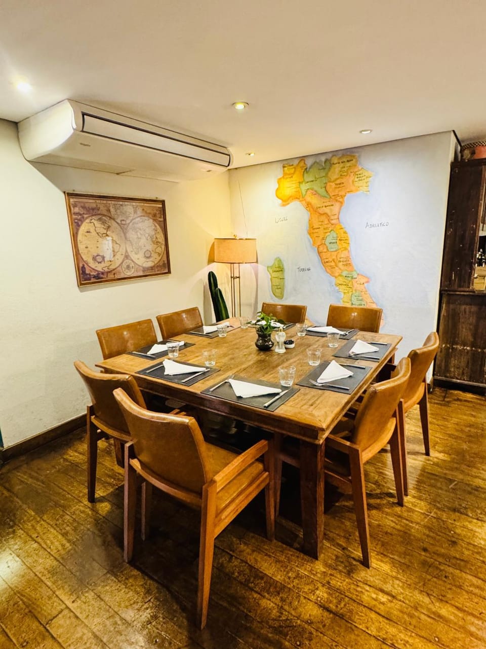 Restaurant/places to eat