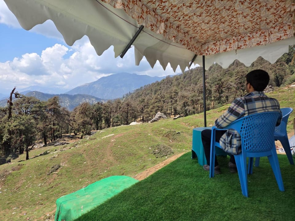 Hillora Camp Chopta Campground/ 
RV Resort in Uttarakhand