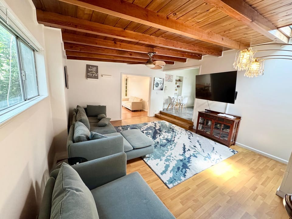 TV and multimedia, Living room