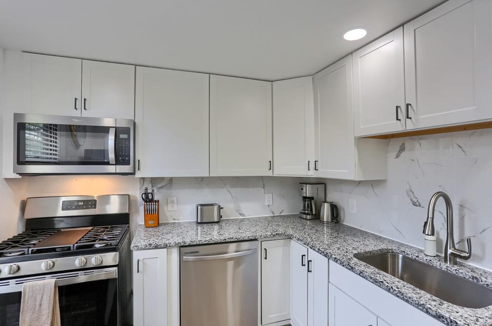 kitchen, kitchen