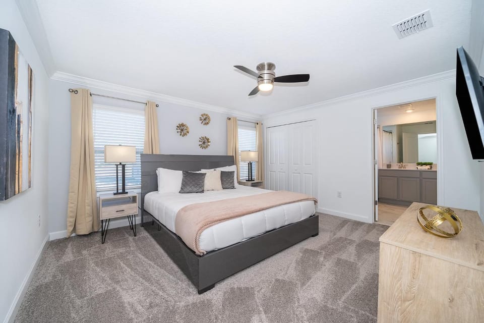 4BR Town House with Pool 4220AA House in Kissimmee