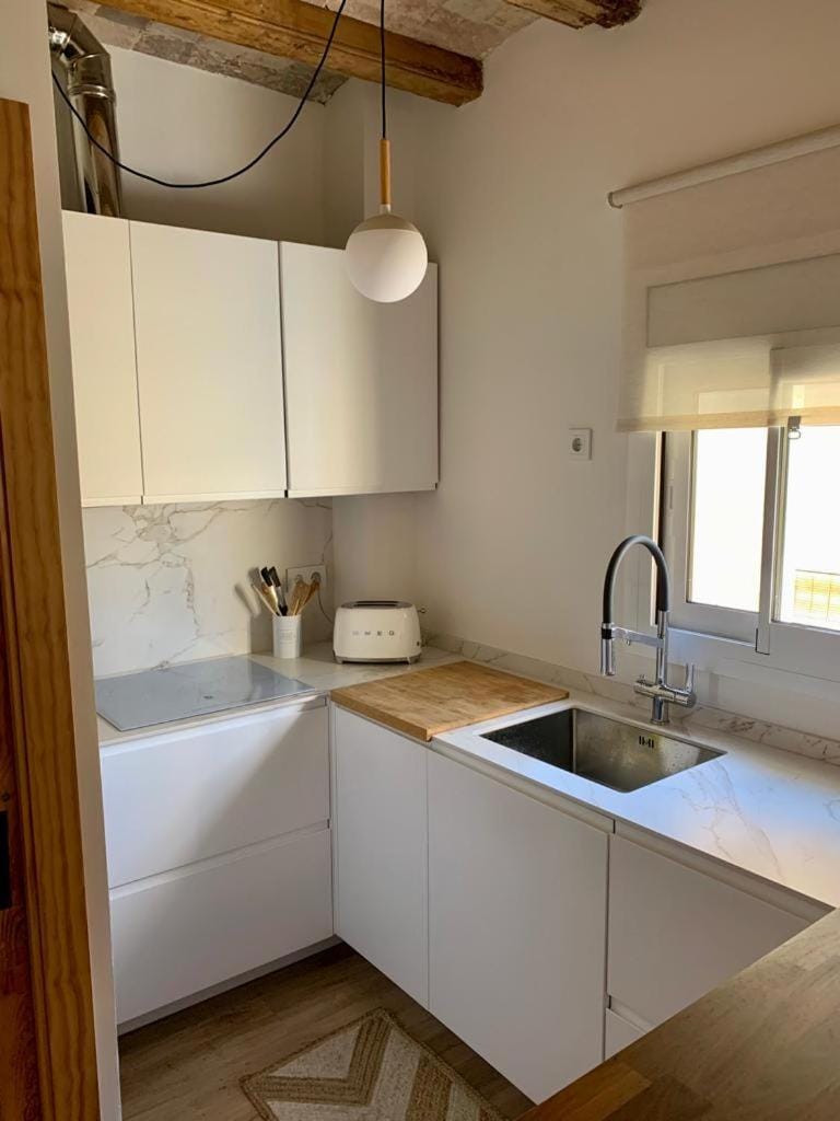 Beachside Apartment 2 Min Walk Apartment in Barcelona