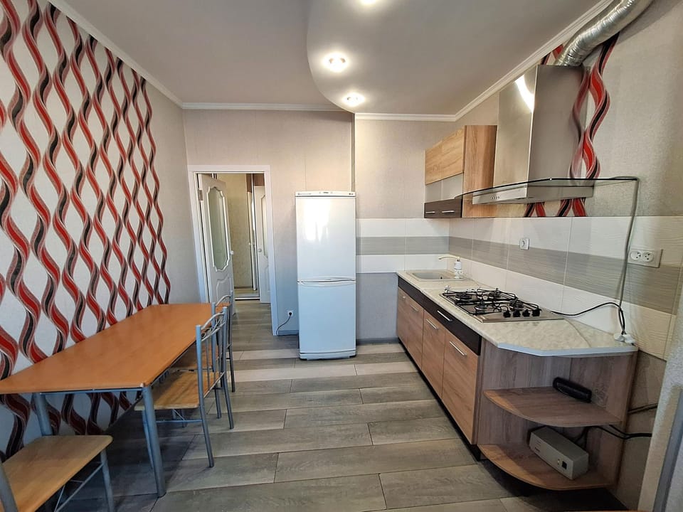 Kitchen or kitchenette, Dining area, minibar, oven, pet friendly, stove