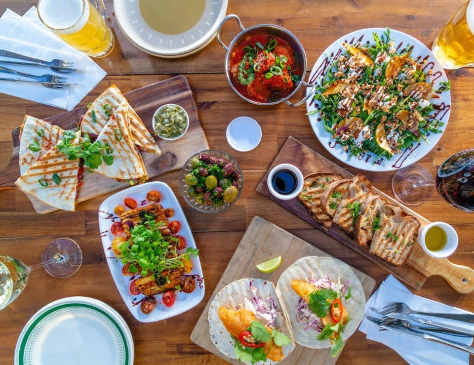 Food and drinks, Food