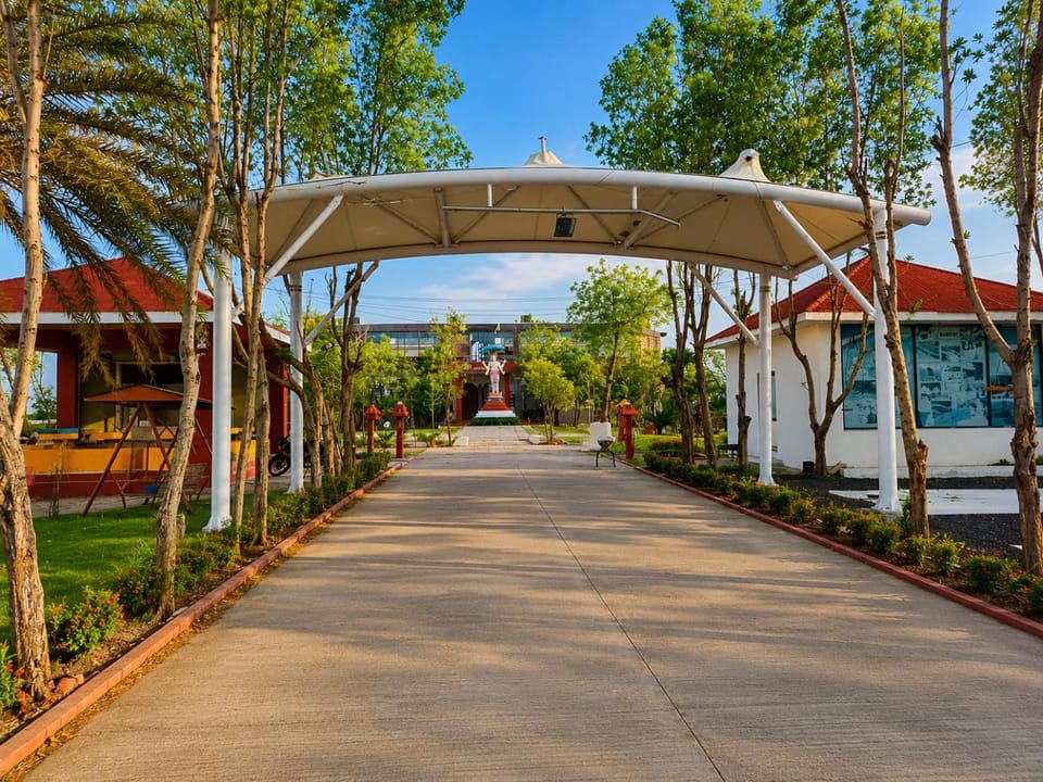 Deep Luxury Resort Bed and Breakfast in Gujarat