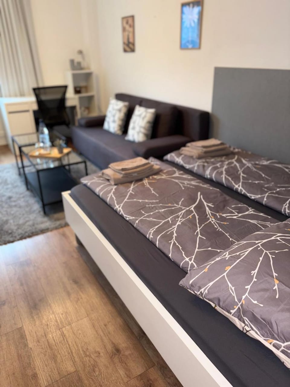 Bed, Photo of the whole room