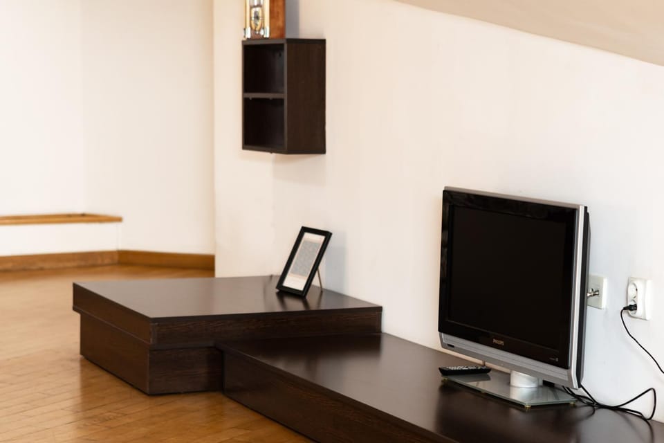 Old Town Grand Residence Self Check-in Apartment in Bucharest