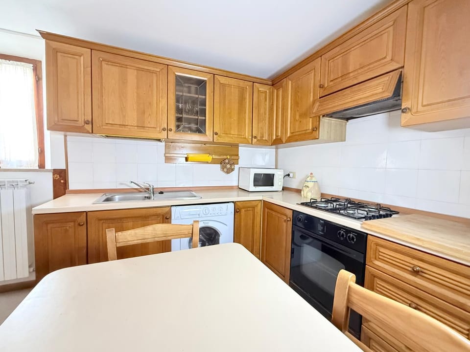 SE277 - Senigallia, comodo quadrilocale nel centro del paese Apartment in Senigallia