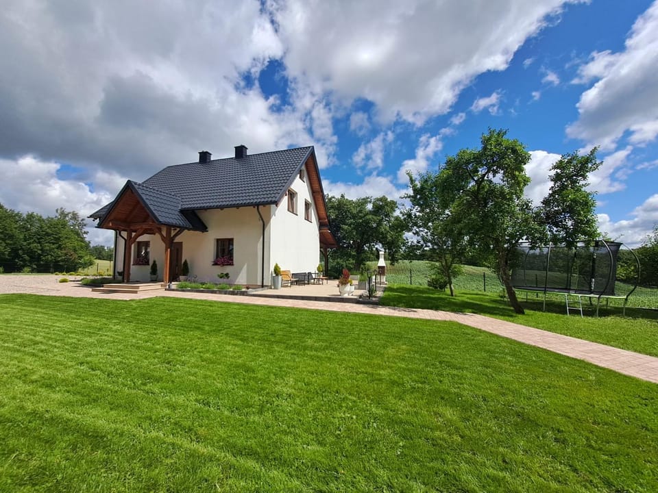 Zielona Ostoja House in Pomeranian Voivodeship
