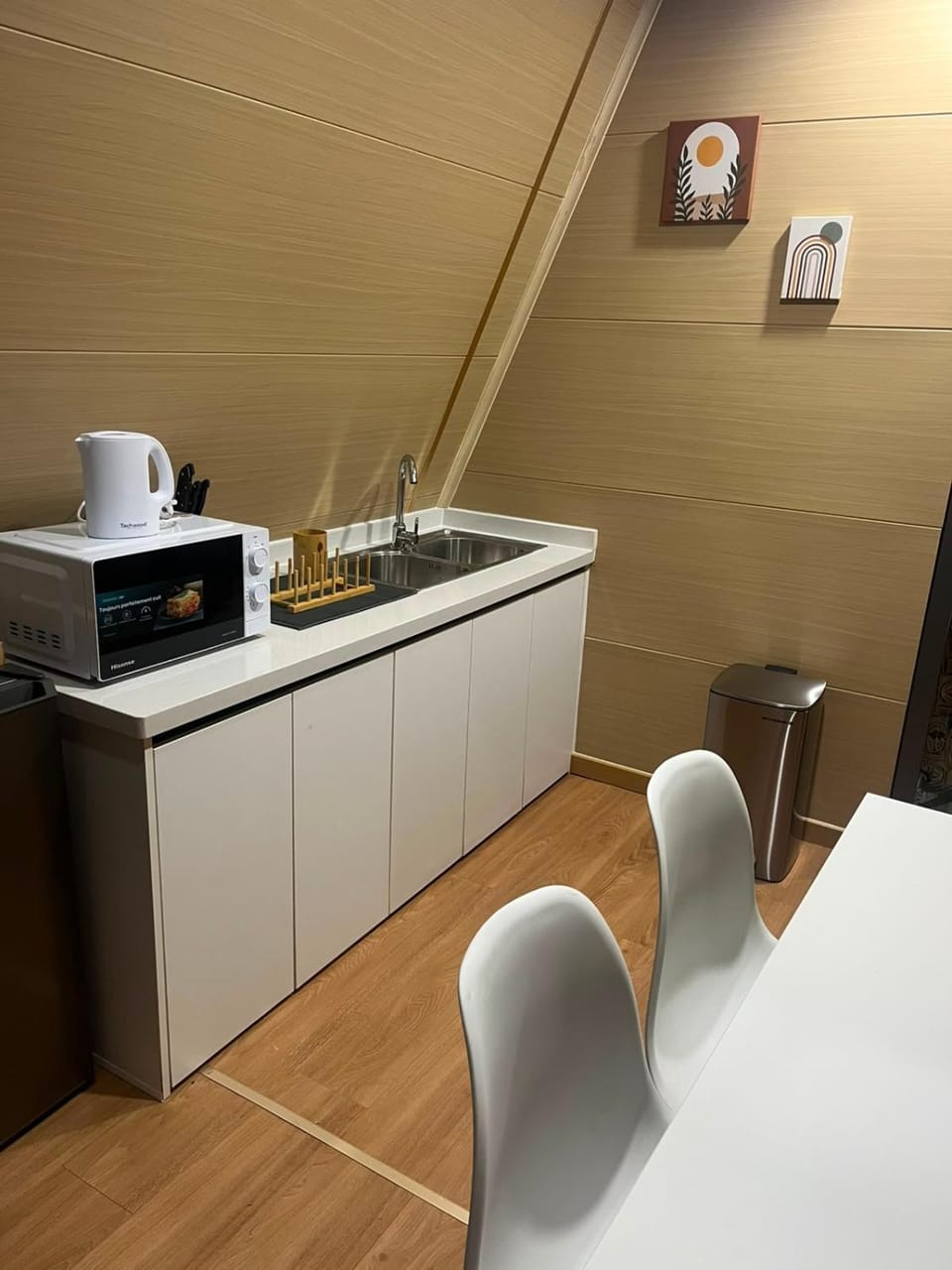 Coffee/tea facilities, Kitchen or kitchenette