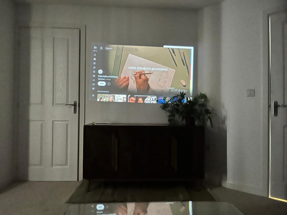 Living room, Entertainment