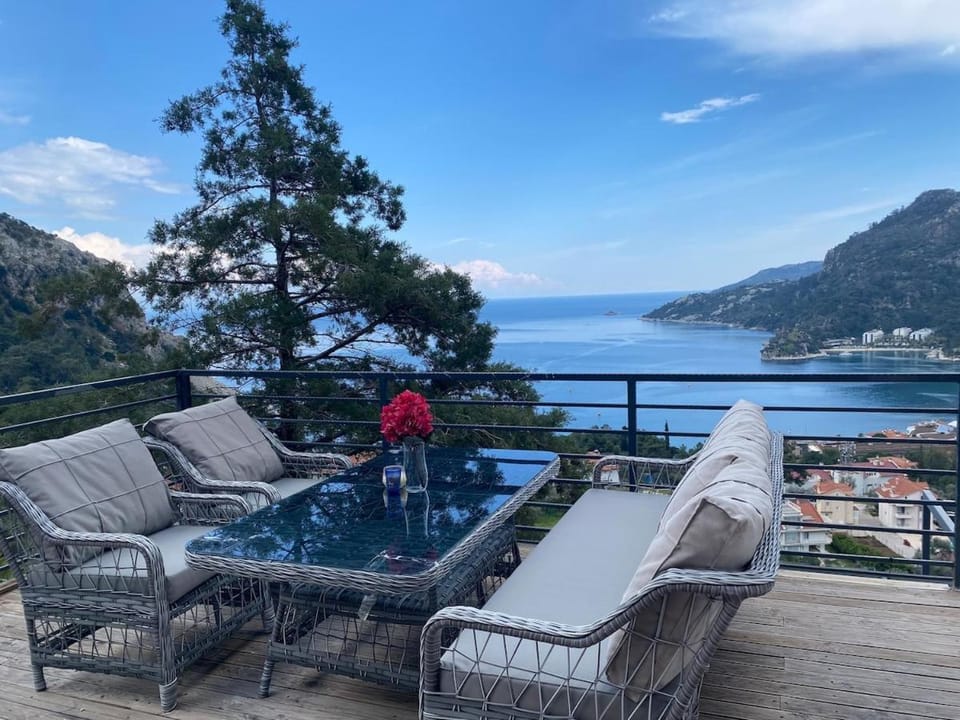 Luxury Sea View Apartment 1 Bedroom Pool Parking Apartment in Muğla Province