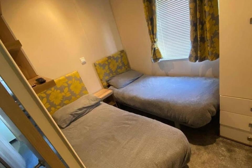 2-bed Caravan - Sleeps 6 - Family & Pet Friendly House in Ingoldmells