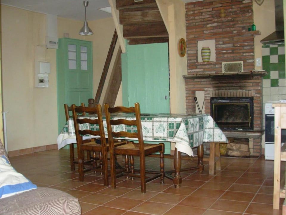 Les Tilleuls House in Occitanie