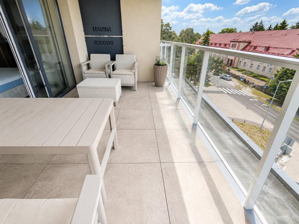 BLASK Between Lake and Sea Marina Rogowo Apartment in West Pomeranian Voivodeship, Poland