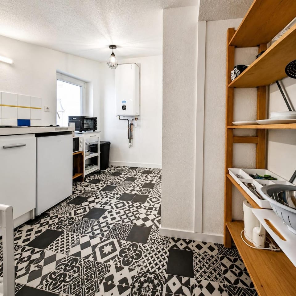 Kitchen or kitchenette, stove