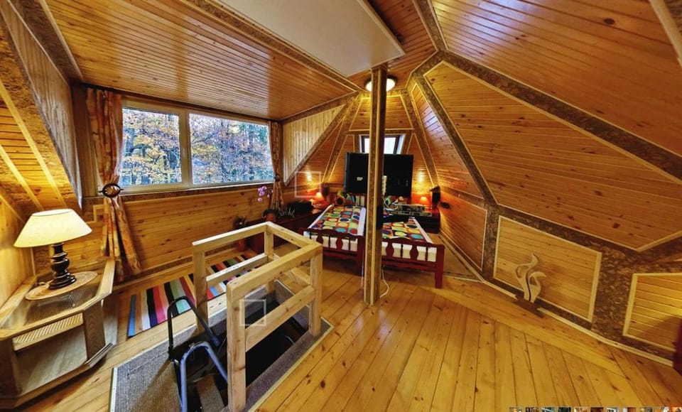Vilă cu Jacuzzi & Salină, Bușteni Villa in Prahova, Romania
