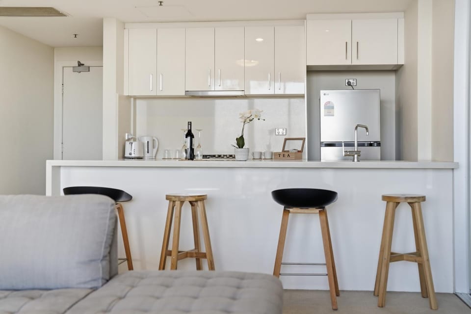 Kitchen or kitchenette, Dining area, kitchen
