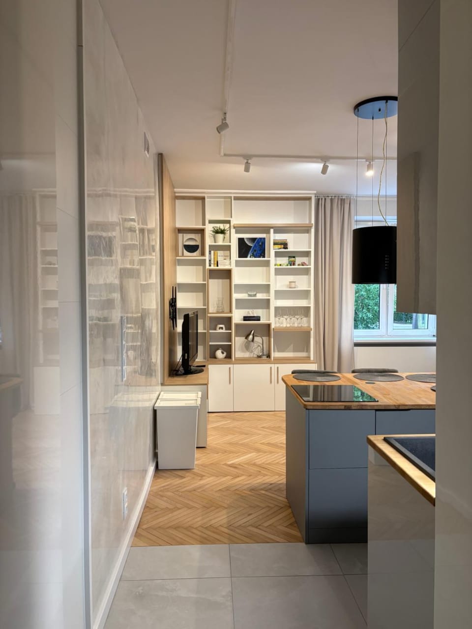 Nowoczesny apartament przy plaży Sopot Dolny Apartment in Sopot
