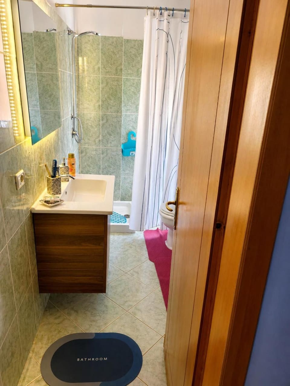 Cozy Family Apartment Near the Beach Golem Apartment in Tirana County, Albania