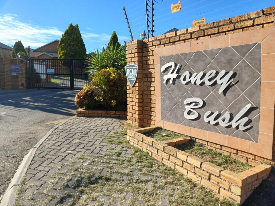 Honeybush Complex Vacation rental in Roodepoort