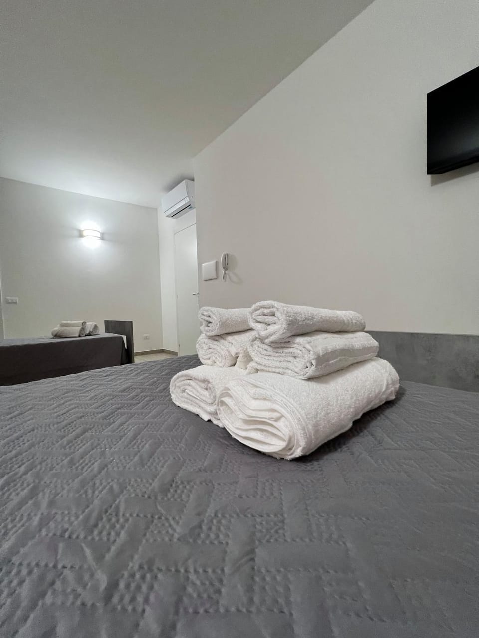 Foresteria Lombarda Pavia Bed and Breakfast in Lombardy