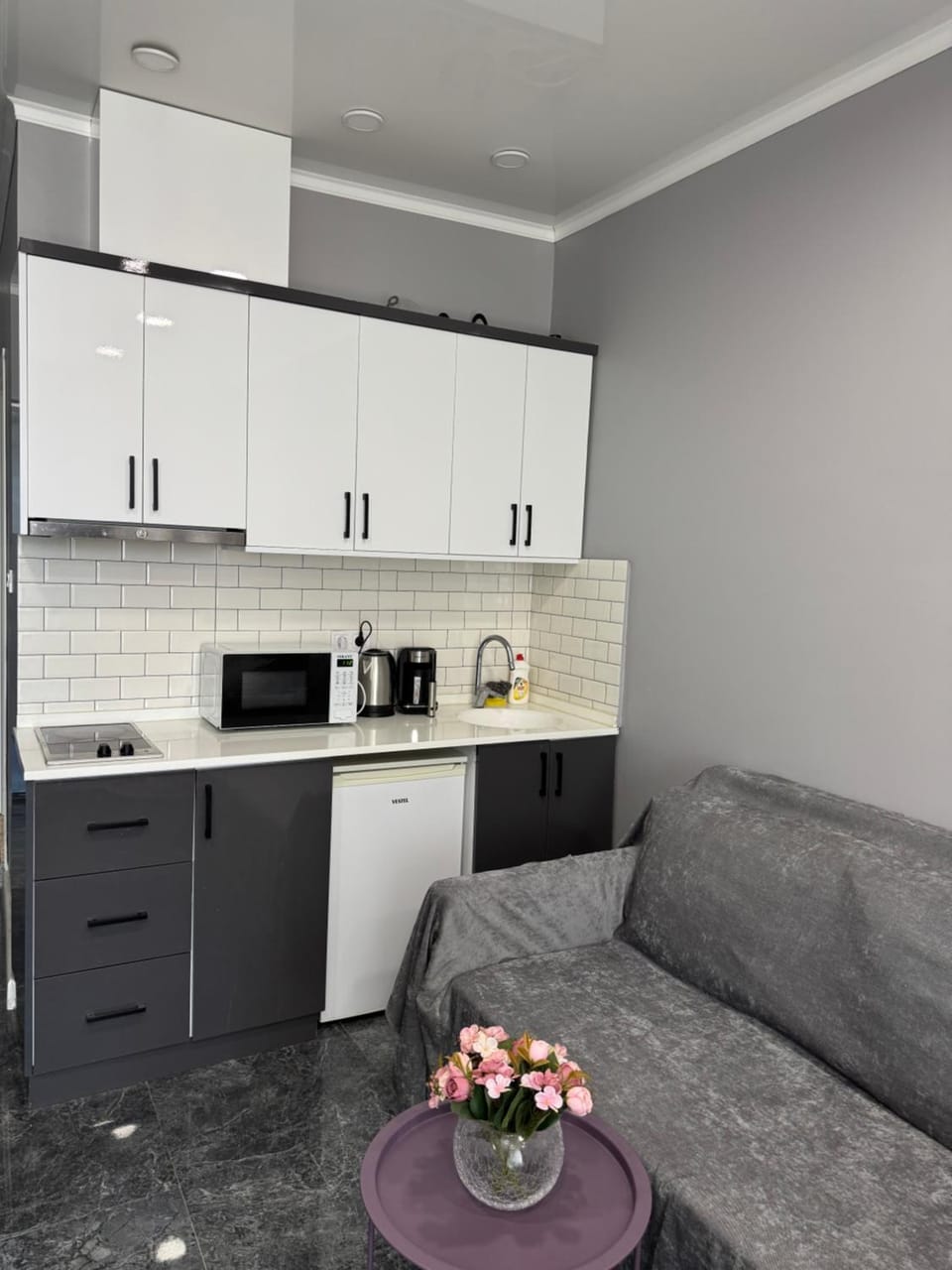 Kitchen or kitchenette, kitchen