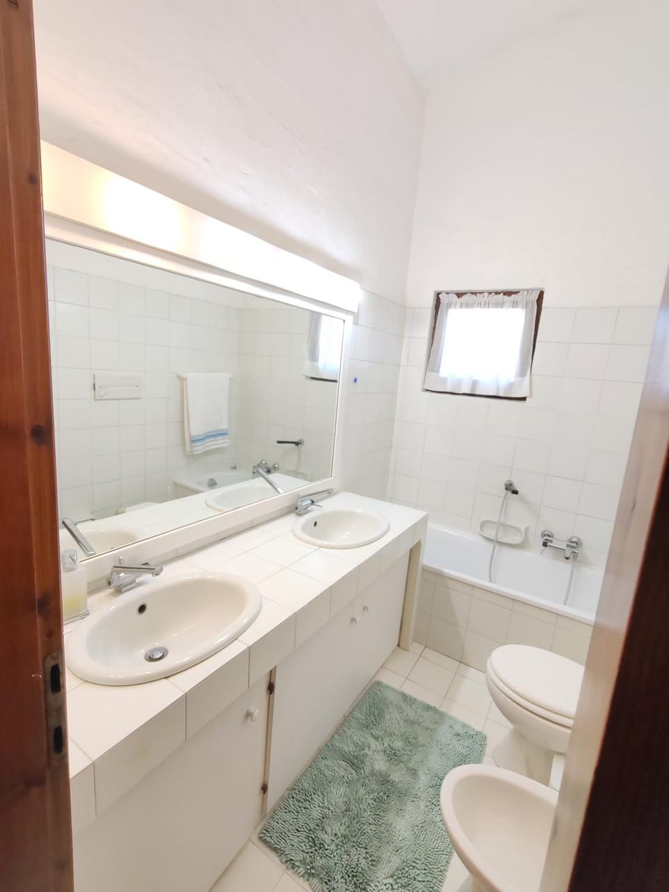 Bathroom, Bath