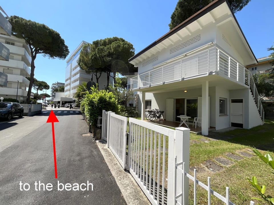 Property building, Beach