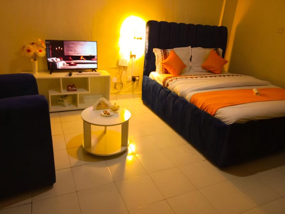 SHAHMERALD Stays Studio Bed and Breakfast in Kenya