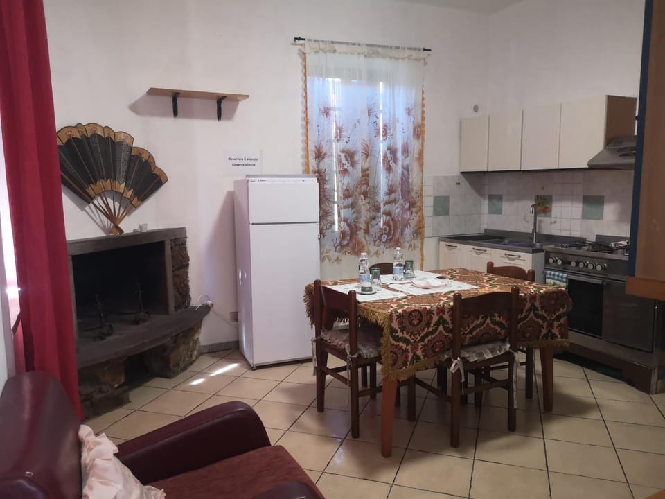 Ape Regina San Rocco Apartment in Lazio