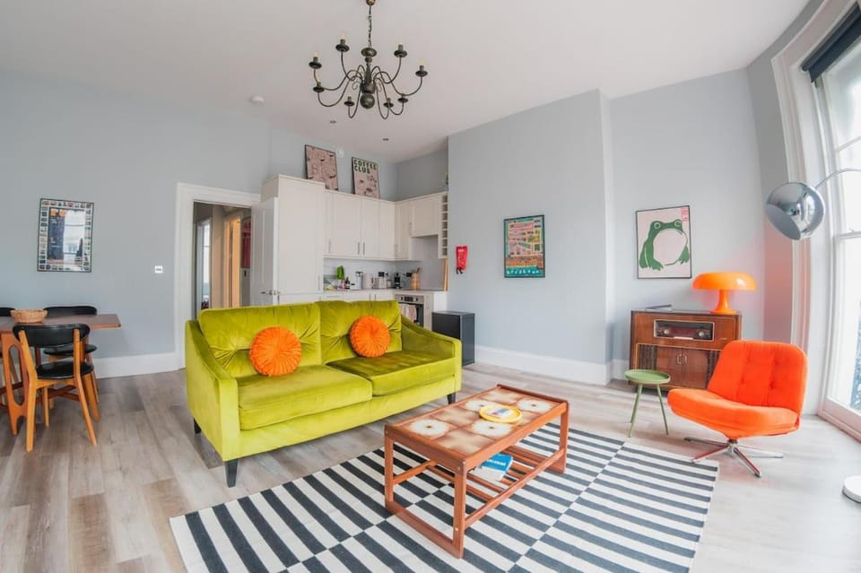 Kitchen or kitchenette, Seating area, Dining area, Sea view, kitchen