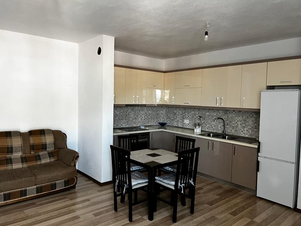 LakeView Pogradec Apartment in North Macedonia