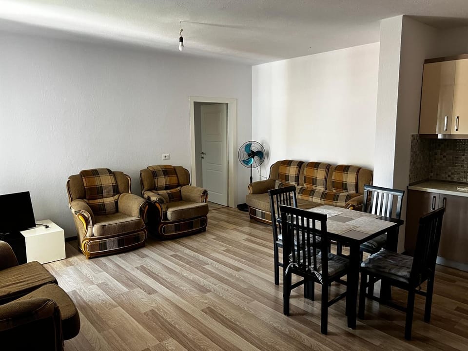 LakeView Pogradec Apartment in North Macedonia