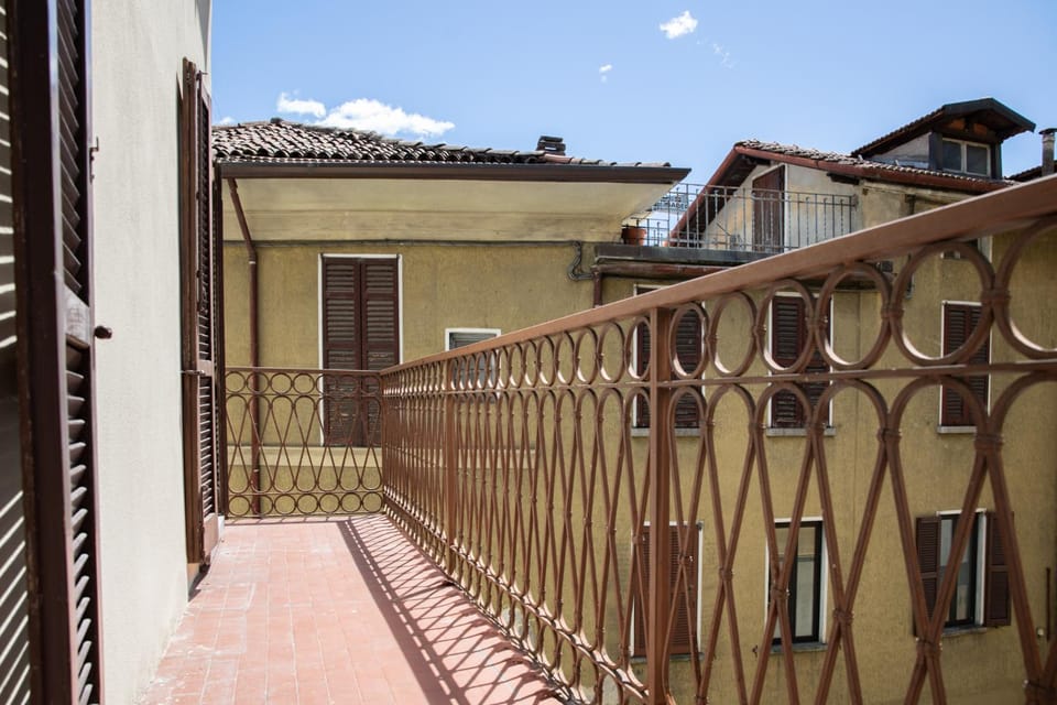 Property building, Day, View (from property/room), Balcony/Terrace