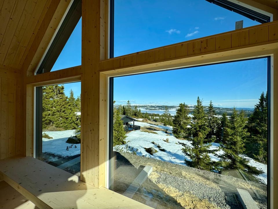 Living room, Mountain view, Mountain view