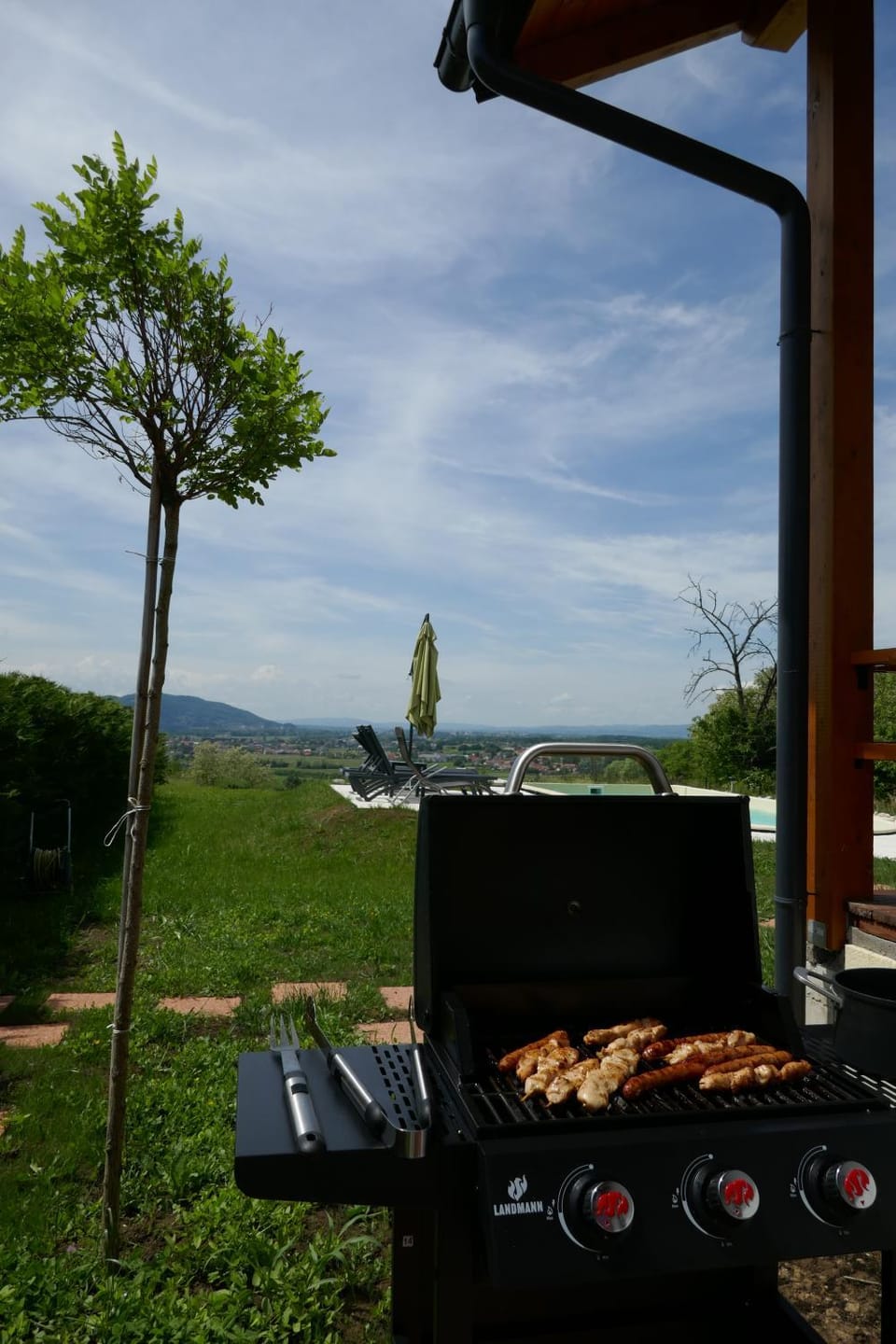 Natural landscape, BBQ facilities