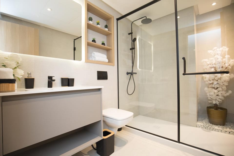Shower, Bathroom