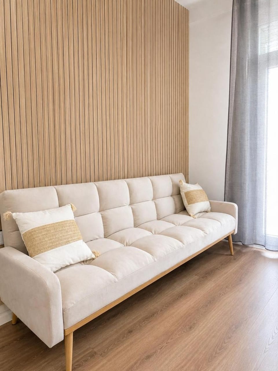 Cozy apartment near center WiFi AC balcony Apartment in Tirana