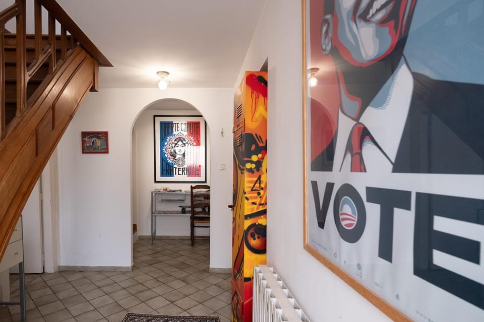 Property building, Living room