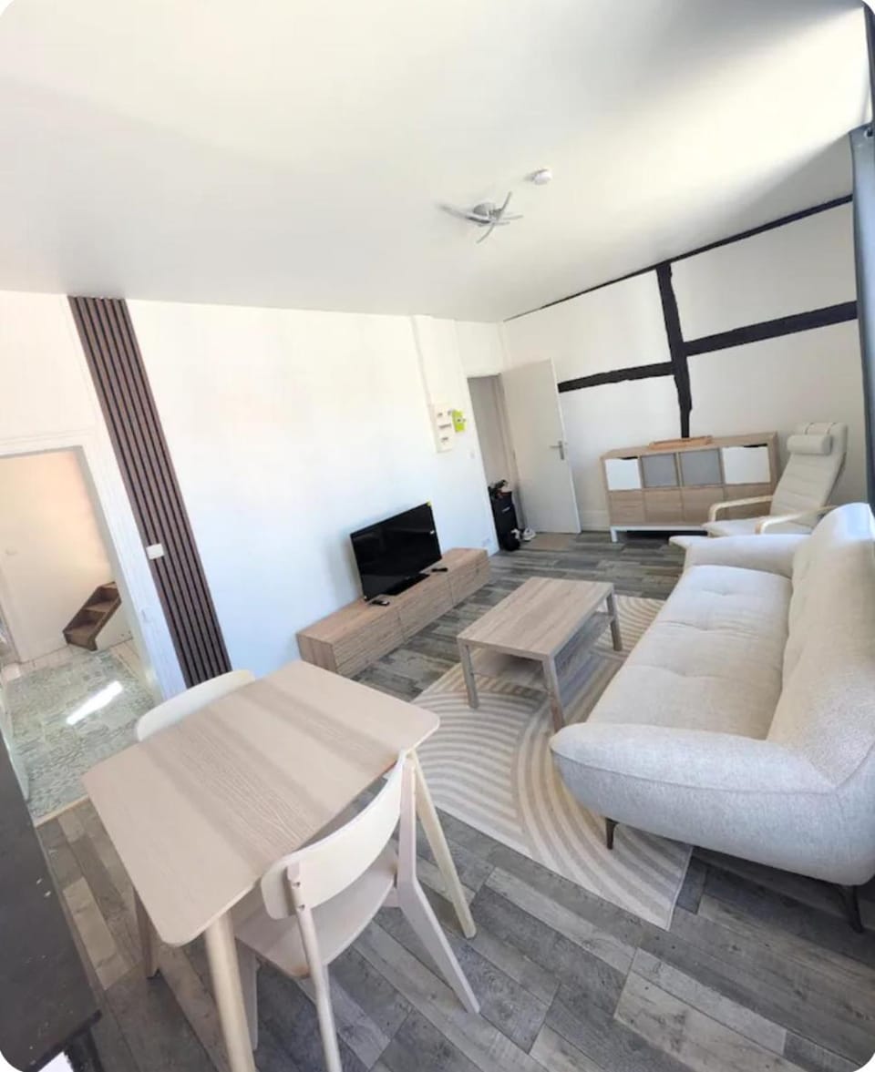 T2 cosy lumineux & calme - hyper centre - wifi Apartment in Grand Est