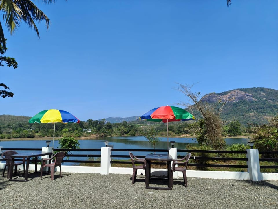 Nearby landmark, Spring, Day, Natural landscape, Lake view, Mountain view, River view