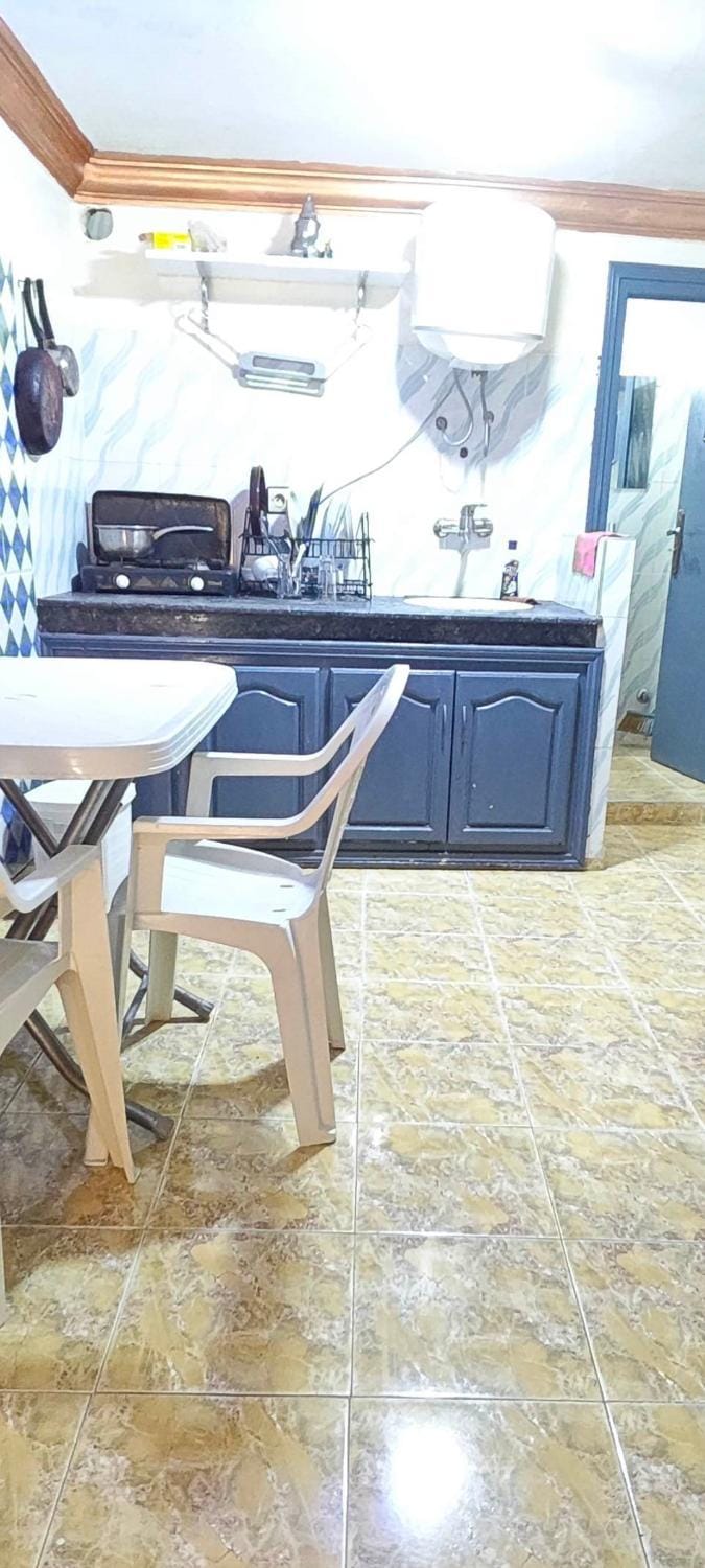 استوديو مفروش عائلي بامتياز امن وسط طنجة Apartment in Tangier