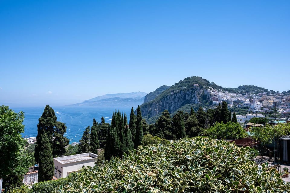 Nearby landmark, Natural landscape, Mountain view, Sea view