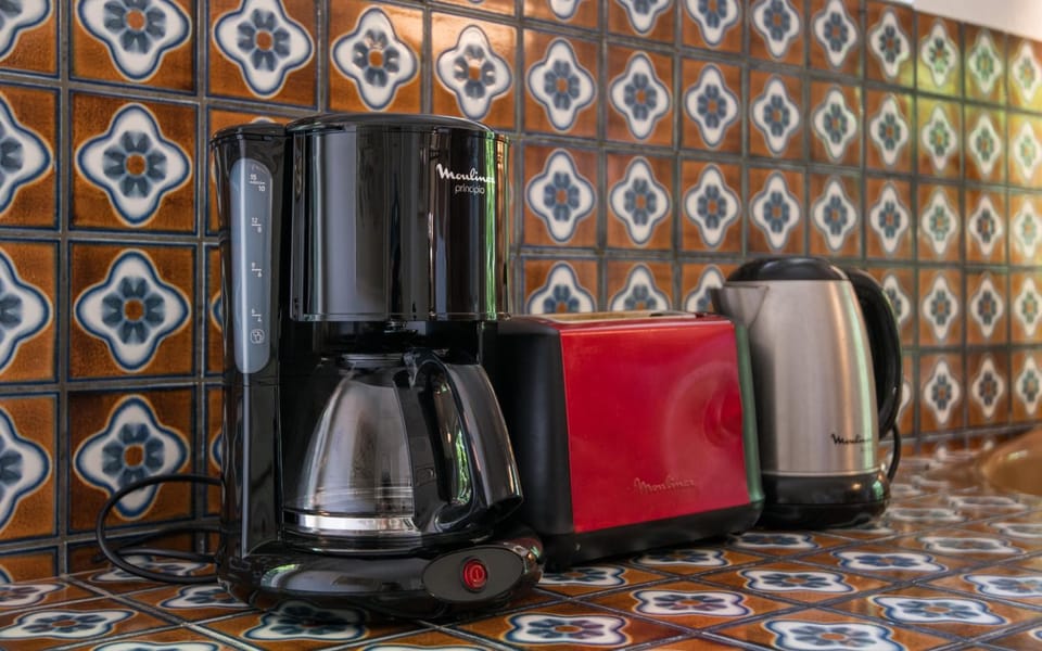 Coffee/tea facilities