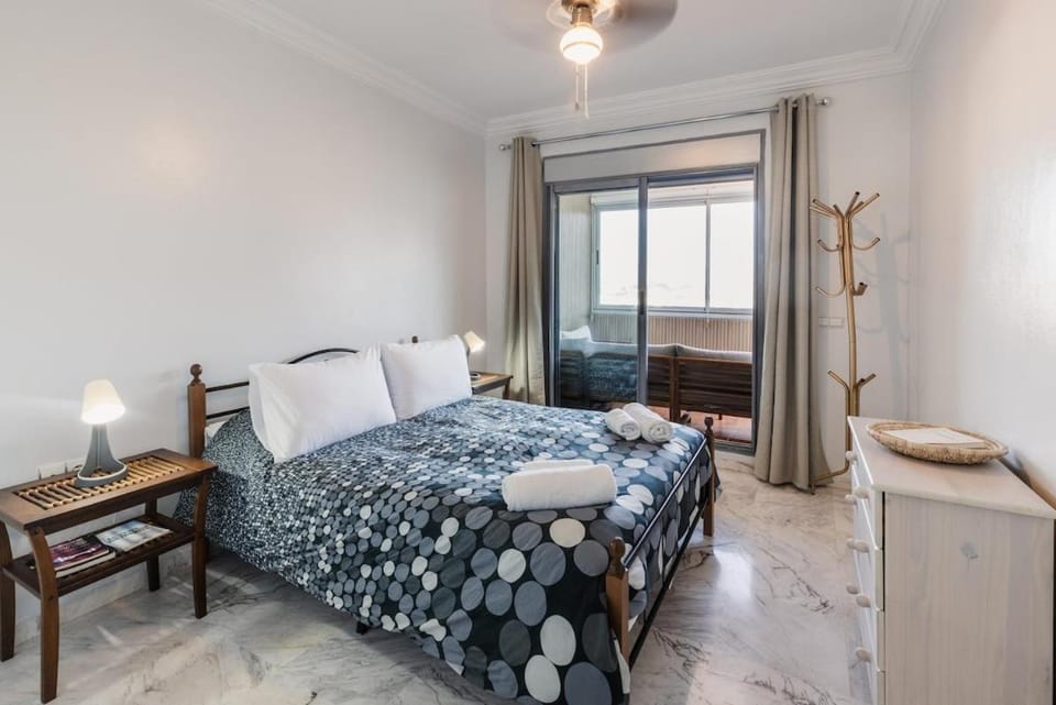 Modern Seafront Apartment in Downtown Tangier Apartment in Tangier