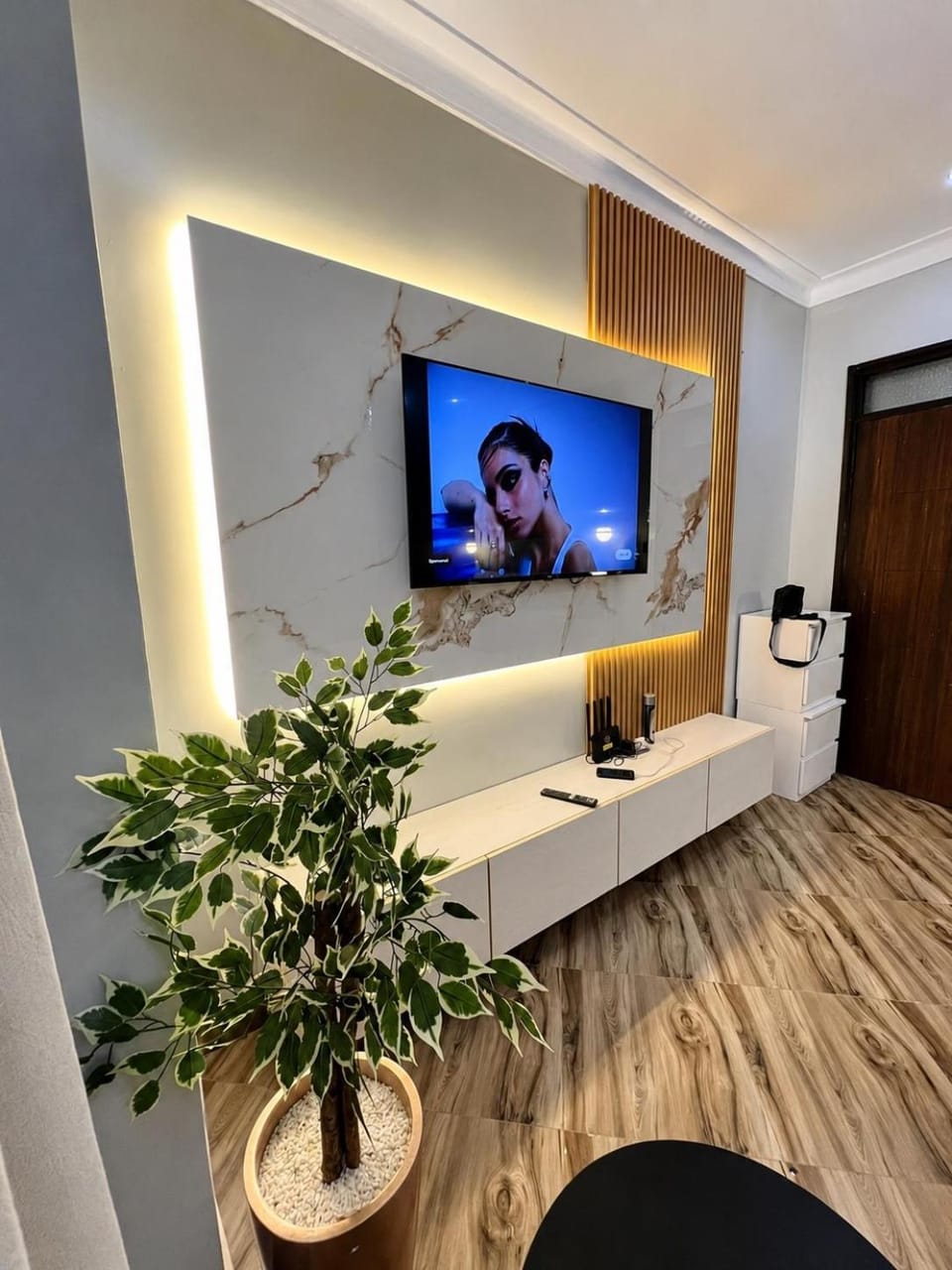 SN suites apartment studio room Apartment in Kampala
