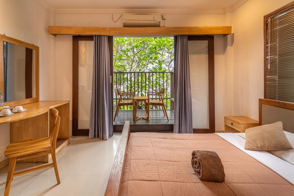 Bedroom, air conditioner