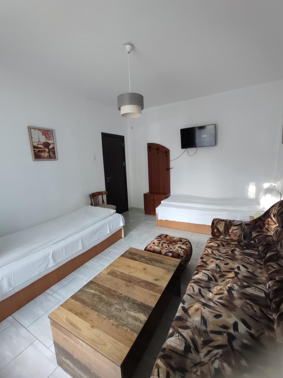 Bed, TV and multimedia, Photo of the whole room, Seating area