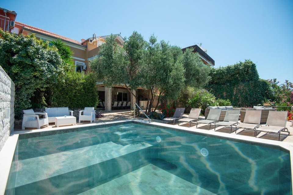 Garden view, Pool view, Swimming pool, Swimming pool